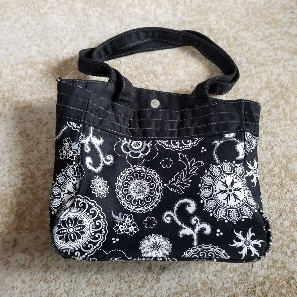 Thirty-one Onyx Medallion Demi Purse